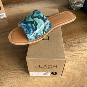 New! Beach by Matisse blue snakeskin sandals